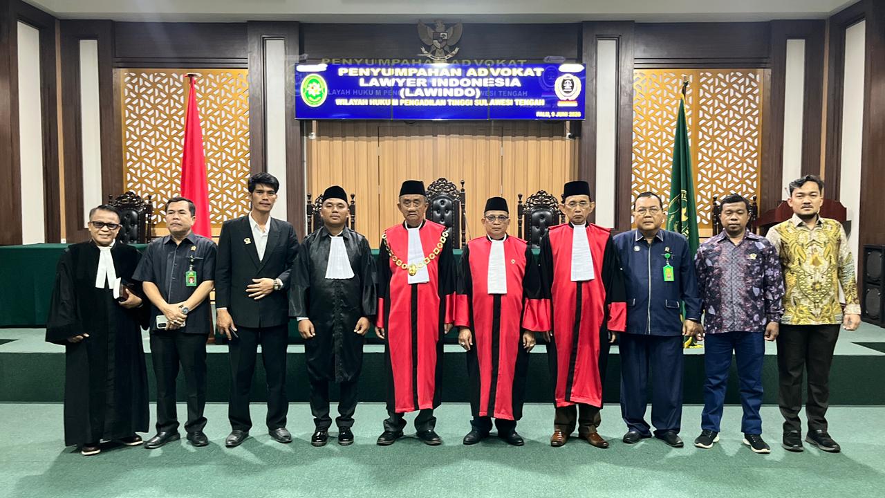 Penyumpahan Advokat Lawyer Indonesia (LAWINDO) Wilayah Hukum PT Sulteng...